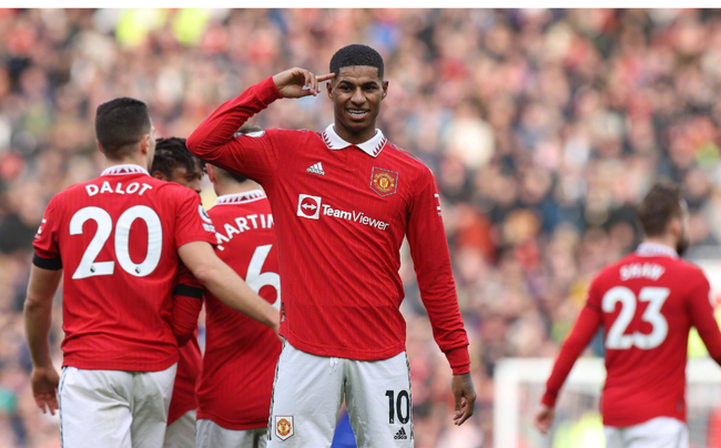 瞬息万变的 瞬息万变的